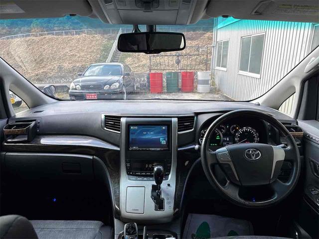 ヴェルファイアハイブリッド ZR 4WD ハイブリッド ETC バックカメラ ナビ TV 両側電動スライドドア クリアランスソナー オートクルーズコントロール オートライト HID パワーシート スマートキー 電動格納ミラー CVT(2枚目)