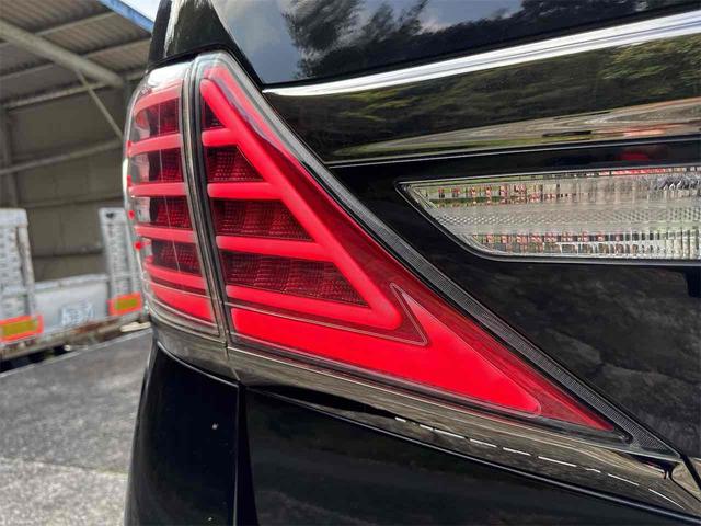 ヴェルファイアハイブリッド ZR 4WD ハイブリッド ETC バックカメラ ナビ TV 両側電動スライドドア クリアランスソナー オートクルーズコントロール オートライト HID パワーシート スマートキー 電動格納ミラー CVT(28枚目)