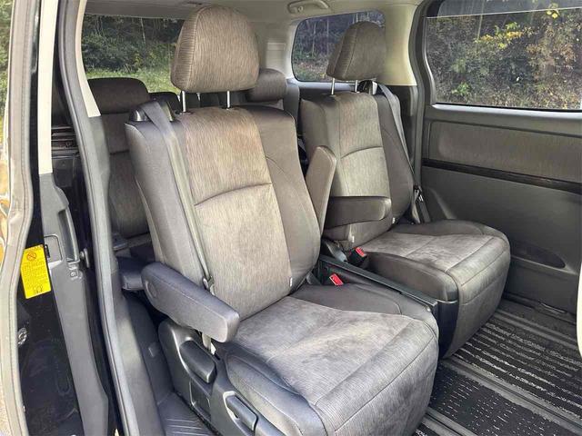 ヴェルファイアハイブリッド ZR 4WD ハイブリッド ETC バックカメラ ナビ TV 両側電動スライドドア クリアランスソナー オートクルーズコントロール オートライト HID パワーシート スマートキー 電動格納ミラー CVT(36枚目)