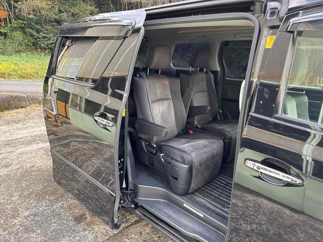 ヴェルファイアハイブリッド ZR 4WD ハイブリッド ETC バックカメラ ナビ TV 両側電動スライドドア クリアランスソナー オートクルーズコントロール オートライト HID パワーシート スマートキー 電動格納ミラー CVT(37枚目)