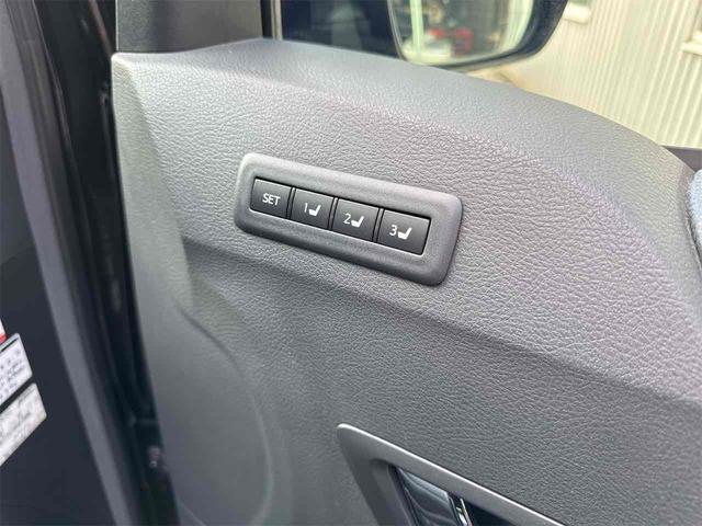 ヴェルファイアハイブリッド ZR 4WD ハイブリッド ETC バックカメラ ナビ TV 両側電動スライドドア クリアランスソナー オートクルーズコントロール オートライト HID パワーシート スマートキー 電動格納ミラー CVT(43枚目)