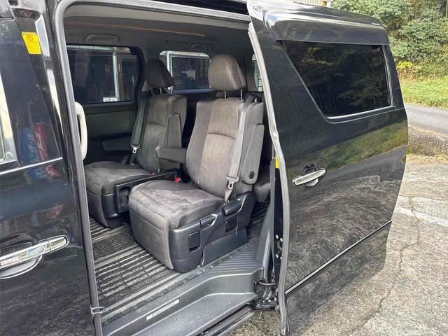 ヴェルファイアハイブリッド ZR 4WD ハイブリッド ETC バックカメラ ナビ TV 両側電動スライドドア クリアランスソナー オートクルーズコントロール オートライト HID パワーシート スマートキー 電動格納ミラー CVT(62枚目)