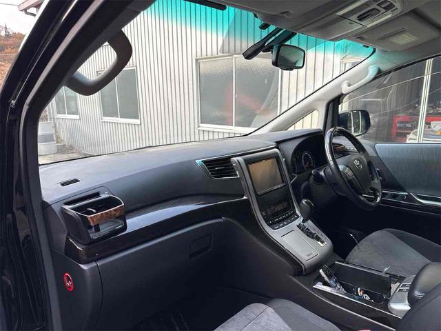 ヴェルファイアハイブリッド ZR 4WD ハイブリッド ETC バックカメラ ナビ TV 両側電動スライドドア クリアランスソナー オートクルーズコントロール オートライト HID パワーシート スマートキー 電動格納ミラー CVT(65枚目)