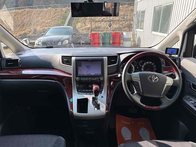 ヴェルファイア 2.4X ETC バックカメラ ナビ TV クリアランスソナー 両側電動スライドドア オートライト HID サンルーフ スマートキー 電動格納ミラー 後席モニター 3列シート CVT アルミホイール CD(2枚目)