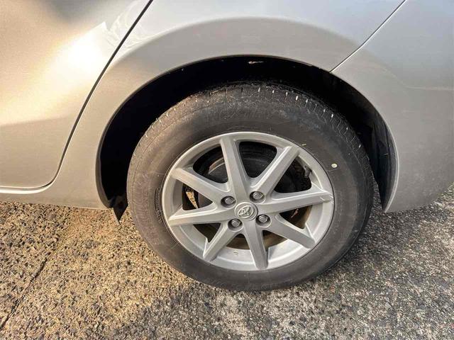 アクア Ｓ　ＥＴＣ　アルミホイール　スマートキー　電動格納ミラー　ＣＶＴ　衝突安全ボディ　ＡＢＳ　ＥＳＣ　エアコン　パワーステアリング　パワーウィンドウ（24枚目）