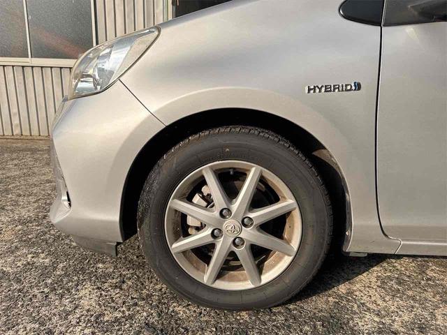 アクア Ｓ　ＥＴＣ　アルミホイール　スマートキー　電動格納ミラー　ＣＶＴ　衝突安全ボディ　ＡＢＳ　ＥＳＣ　エアコン　パワーステアリング　パワーウィンドウ（25枚目）