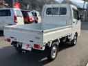 キャリイトラック KCエアコン・パワステ ワンオーナー 禁煙車 4WD 軽トラック MT オートライト ESC エアコン パワステ 運転席エアバッグ 助手席エアバッグ 中古車画像_4