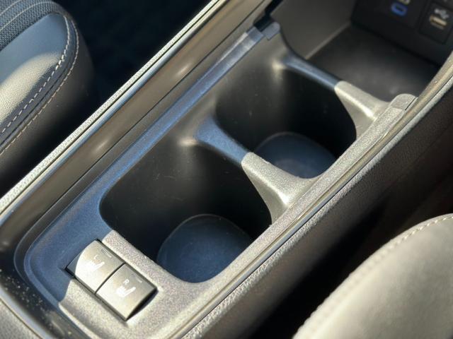 あったらうれしい収納スペースが用意されています♪