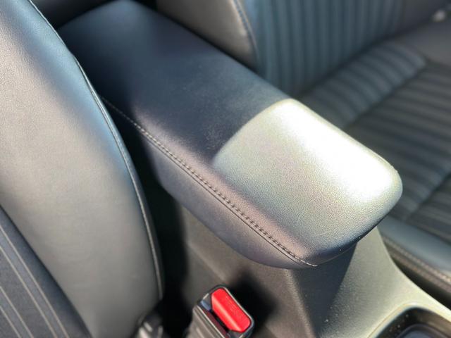 フロントアームレスト★