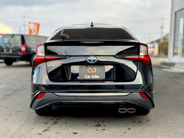 プリウス Ａプレミアム　サンルーフ　１１．６型ナビ　ＪＢＬプレミアムサウンド　ワイヤレス充電　ＩＴＳコネクト　モデリスタフルエアロ　ＴＲＤ１８インチアルミ　シートヒーター＆シートベンチレーション　リバース連動ミラー　禁煙車（25枚目）