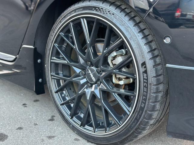 プリウス Ａプレミアム　サンルーフ　１１．６型ナビ　ＪＢＬプレミアムサウンド　ワイヤレス充電　ＩＴＳコネクト　モデリスタフルエアロ　ＴＲＤ１８インチアルミ　シートヒーター＆シートベンチレーション　リバース連動ミラー　禁煙車（43枚目）