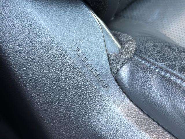 プリウス Ａプレミアム　サンルーフ　１１．６型ナビ　ＪＢＬプレミアムサウンド　ワイヤレス充電　ＩＴＳコネクト　モデリスタフルエアロ　ＴＲＤ１８インチアルミ　シートヒーター＆シートベンチレーション　リバース連動ミラー　禁煙車（64枚目）