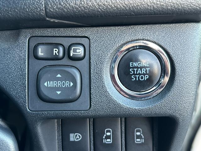 ハイエースバン スーパーＧＬ　５０ＴＨ　アニバーサリーリミテッド　ガソリンモデル　寒冷地仕様　リヤフォグランプ　ＴＲＤフルエアロ　パワースライドドア　フローティングナビ　ＴＶ　バックカメラ　ＥＴＣ　スマートキー　トヨタセーフティセンス　リヤコーナーセンサー　禁煙車（10枚目）