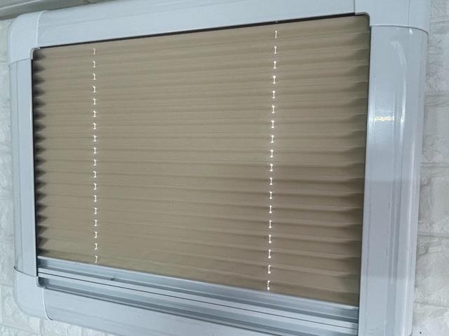 キャリイトラック 　トリパル　キャンピング　走行充電　ソーラーパネル　１００ａｈサブバッテリー　外部電源（13枚目）