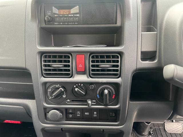 キャリイトラック 　トリパル　キャンピング　走行充電　ソーラーパネル　１００ａｈサブバッテリー　外部電源（28枚目）