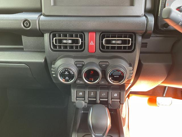 ジムニー ＸＣ　届出済未未使用車　４型　リアセンサー　スズキセーフティ　ステアリングスイッチ（27枚目）
