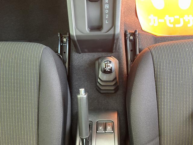 ジムニー ＸＣ　届出済未未使用車　４型　リアセンサー　スズキセーフティ　ステアリングスイッチ（29枚目）