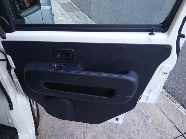 ハイゼットカーゴ スペシャルSAIII 10インチディスプレーオーディオ・Bluetooth・バックカメラ・LEDライト・オートライト・オートハイビーム・アイドリングSTOP・衝突軽減ブレーキ・車線逸脱警報・リヤソナー・キーレス&スペア(15枚目)