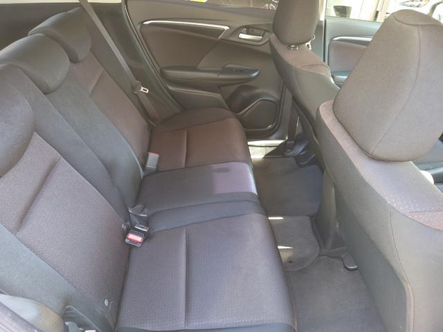 フィットハイブリッド Ｆパッケージ　Ｇａｔｈｅｒｓナビ・（地デジ・ＤＶＤ・ＣＤ・ＳＤ）・バックカメラ・ＥＴＣ・マルチインフォメーションディスプレイ・オートエアコン・スマートキーＸ２・（24枚目）