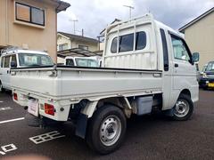 本社にて新車・中古車・愛車買取・車検・点検・修理・お車の保険等、専門のスタッフがお客様のカーライフをサポートいたします。明るくアットホームな雰囲気です（＾＾）ｖお気軽にお問合せくださいませ☆☆☆☆ 7