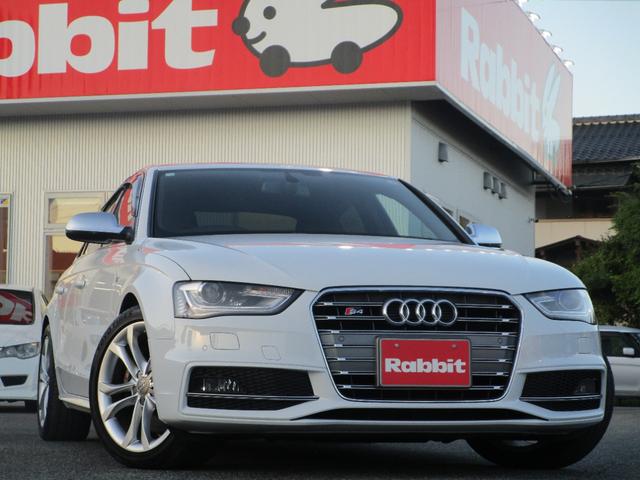 Ｓ４ ベースグレード　３．０クアトロ／４ＷＤ／レザーシート／メーカーナビ／バックカメラ／アウディドライブセレクト／クルコン／シートヒーター／（4枚目）