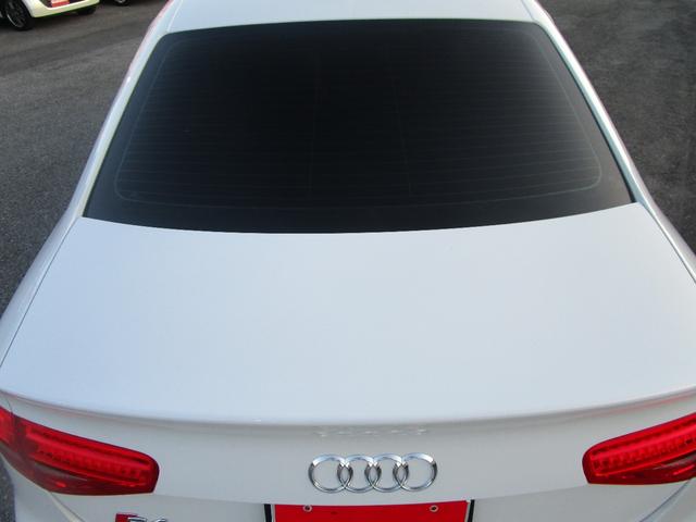 Ｓ４ ベースグレード　３．０クアトロ／４ＷＤ／レザーシート／メーカーナビ／バックカメラ／アウディドライブセレクト／クルコン／シートヒーター／（44枚目）