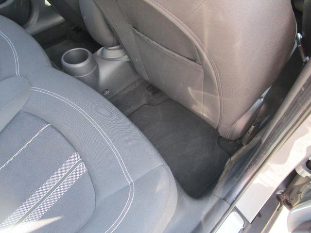 ＭＩＮＩ クーパーＳ　／純正ナビ／エキサイトメントパッケージ／クロムラインエクステリア／パフォーマンスコントロール／スポーツシート／オンボードコンピュータ／（19枚目）