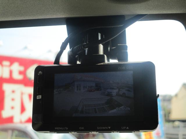 スーパーキャリイ Ｘ　４ＷＤ／リフトアップ／バンパーガード／デフロック／ブレーキサポート／作業灯／リアオーバーフェンダー／キーレス／（25枚目）