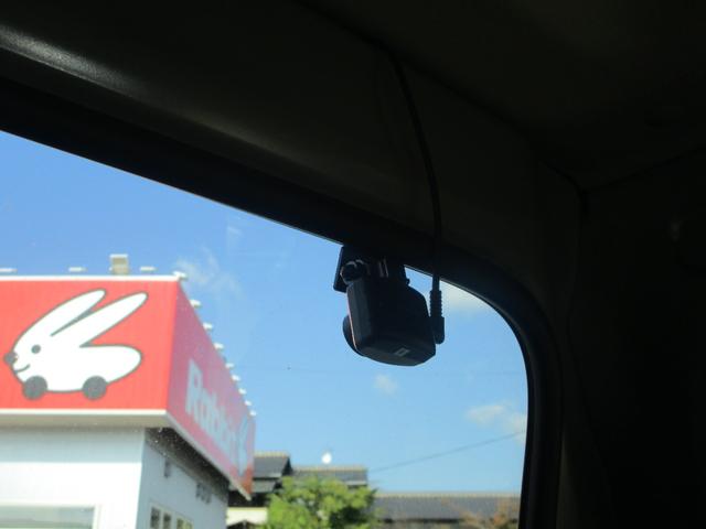 スーパーキャリイ Ｘ　４ＷＤ／リフトアップ／バンパーガード／デフロック／ブレーキサポート／作業灯／リアオーバーフェンダー／キーレス／（26枚目）