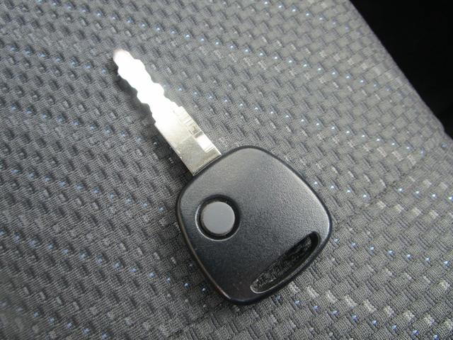 スーパーキャリイ Ｘ　４ＷＤ／リフトアップ／バンパーガード／デフロック／ブレーキサポート／作業灯／リアオーバーフェンダー／キーレス／（46枚目）