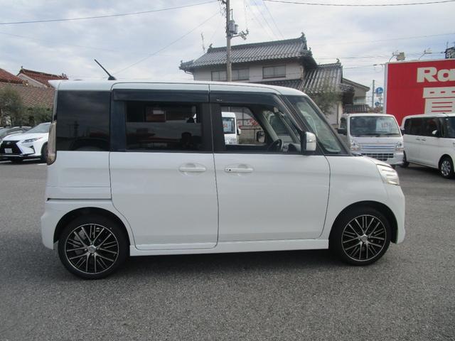 スペーシアカスタム ＸＳ　／パイオニアメモリーナビ／ＤＶＤ視聴／フルセグＴＶ／左側パワースライドドア／プッシュスタート／アイドリングストップ／社外１６インチＡＷ／（9枚目）