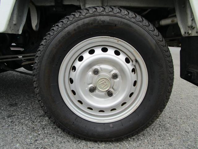 アクティトラック ＳＤＸ　／４ＷＤ／ケンウッドＣＤデッキ／エアコン／パワステ／走行２．８万キロ／（33枚目）