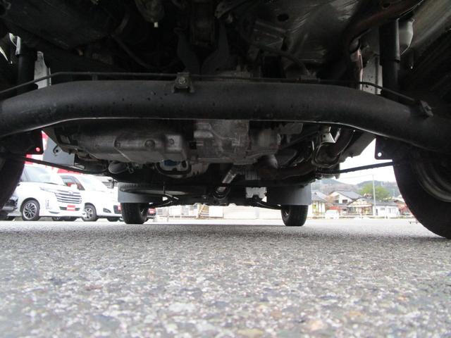 アクティトラック ＳＤＸ　／４ＷＤ／ケンウッドＣＤデッキ／エアコン／パワステ／走行２．８万キロ／（37枚目）