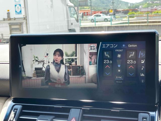ランドクルーザー ZX ドラレコ ETC2.0 ナビ 全周囲カメラ フルセグTV Bluetooth CD DVD クールBOX 電動リアデフロック 寒冷地仕様 デジタルインナーミラー リアエンター(10枚目)