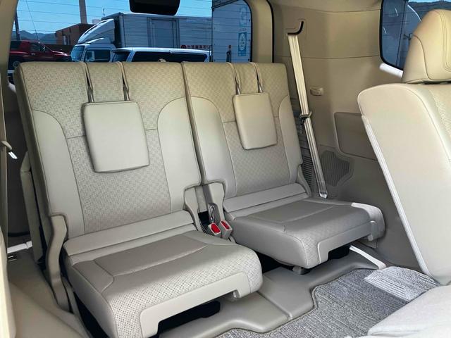 ランドクルーザー ZX ドラレコ ETC2.0 ナビ 全周囲カメラ フルセグTV Bluetooth CD DVD クールBOX 電動リアデフロック 寒冷地仕様 デジタルインナーミラー リアエンター(34枚目)