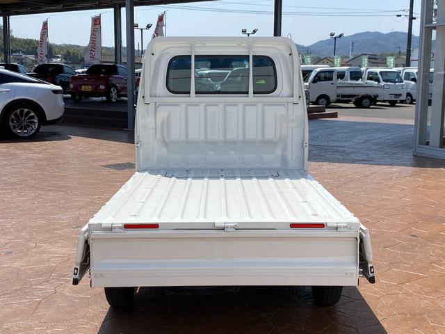 ハイゼットトラック スタンダードＳＡＩＩＩｔ　ＡＴ　衝突被害軽減システム　ＥＳＣ　エアコン　パワーステアリング　運転席エアバッグ（16枚目）