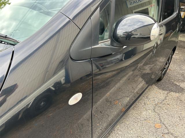 セルボ ＳＲ　ターボ　セットオプション車　走行距離１６４００ｋｍ　レザーシート　点検記録簿　納品書有り　ナビ　オーディオシステム　ＥＴＣ　純正エアロ　ＨＩＤライト　キーレス　禁煙車　車庫保管　車検付き（30枚目）