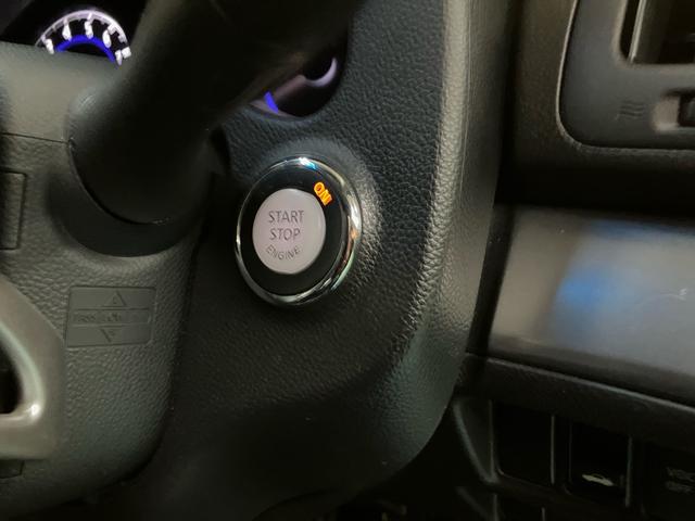 スカイライン ３７０ＧＴ　タイプＳ　ＢＢＳ１９インチアルミ　車検適応フジツボマフラー　ハーフレザーシート　純正ナビ　地デジＴＶ　サイド・バックカメラ　ＥＴＣ　キセノン　スマートキー　プッシュスタート　パワーシート　パドルシフト（17枚目）