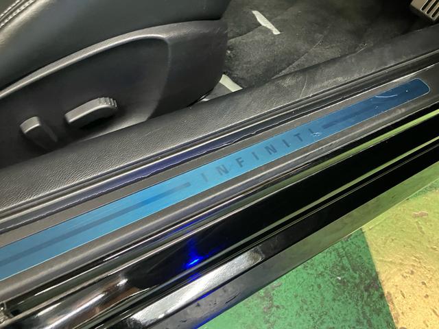 スカイライン ３７０ＧＴ　タイプＳ　ＢＢＳ１９インチアルミ　車検適応フジツボマフラー　ハーフレザーシート　純正ナビ　地デジＴＶ　サイド・バックカメラ　ＥＴＣ　キセノン　スマートキー　プッシュスタート　パワーシート　パドルシフト（42枚目）