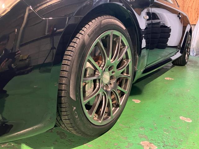 スカイライン ３７０ＧＴ　タイプＳ　ＢＢＳ１９インチアルミ　車検適応フジツボマフラー　ハーフレザーシート　純正ナビ　地デジＴＶ　サイド・バックカメラ　ＥＴＣ　キセノン　スマートキー　プッシュスタート　パワーシート　パドルシフト（49枚目）