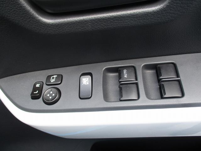 4WD プッシュスタート アイドリングストップ 電動格納式ミラー パワーウィンドウ 衝撃軽減ブレーキ オートエアコン アルミホイール(24枚目)