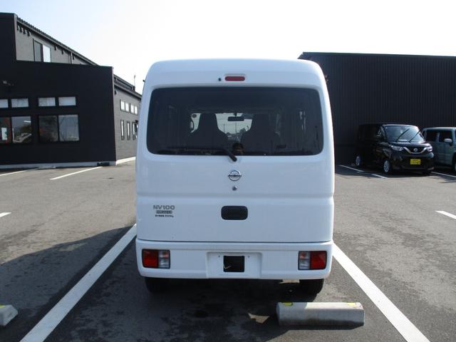 日産 ＮＶ１００クリッパーバン