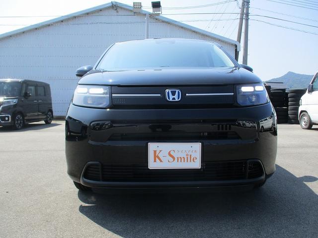 フリード ｅ：ＨＥＶエアー　ＥＸ　ソナー　クルーズコントロール　横滑り防止　衝突被害軽減装置　レーンアシスト　サイドカーテンエアバック　ＬＥＤヘッドランプ　アイドリングストップ　スマートキー　リアクーラー　キーレス　シートヒーター（6枚目）