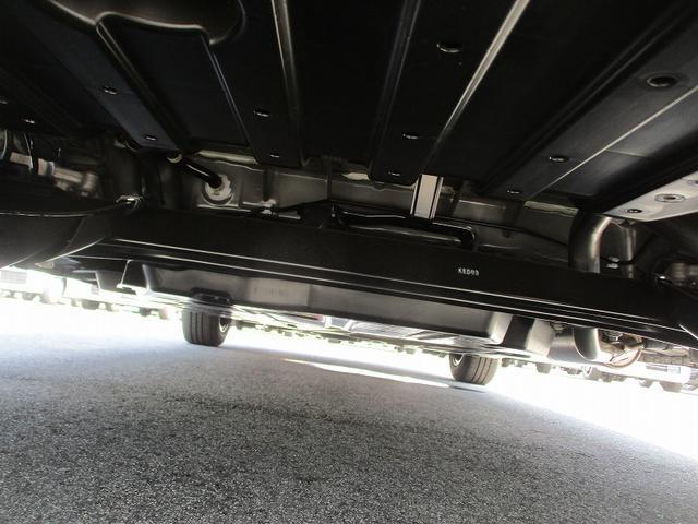 フリード ｅ：ＨＥＶエアー　ＥＸ　ソナー　クルーズコントロール　横滑り防止　衝突被害軽減装置　レーンアシスト　サイドカーテンエアバック　ＬＥＤヘッドランプ　アイドリングストップ　スマートキー　リアクーラー　キーレス　シートヒーター（17枚目）