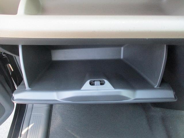 フリード ｅ：ＨＥＶエアー　ＥＸ　ソナー　クルーズコントロール　横滑り防止　衝突被害軽減装置　レーンアシスト　サイドカーテンエアバック　ＬＥＤヘッドランプ　アイドリングストップ　スマートキー　リアクーラー　キーレス　シートヒーター（26枚目）