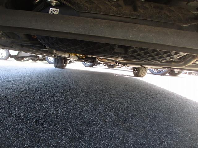 ムーヴ カスタム　Ｘリミテッド　ＳＡＩＩＩ　スマ－トキ－　ハイビームＡ　寒冷地仕様　フルフラットシート　Ａライト　ＬＥＤ　シートヒーター　横滑り防止装置　エコアイドル　バックカメラ　ベンチシート　オートエアコン　イモビライザー　衝突安全ボディ（18枚目）