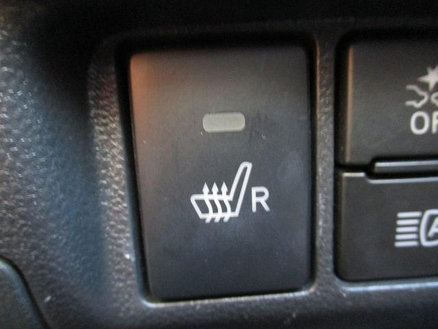 ムーヴ カスタム　Ｘリミテッド　ＳＡＩＩＩ　スマ－トキ－　ハイビームＡ　寒冷地仕様　フルフラットシート　Ａライト　ＬＥＤ　シートヒーター　横滑り防止装置　エコアイドル　バックカメラ　ベンチシート　オートエアコン　イモビライザー　衝突安全ボディ（33枚目）