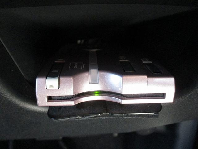 ムーヴ X SAII 衝突被害軽減B フルフラット 盗難防止 横滑り防止装置 助手席エアバッグ オートエアコン ベンチシート キーレス オートライト 衝突安全ボディ スマキー ABS パワーウィンドウ 運転席エアバッグ(31枚目)