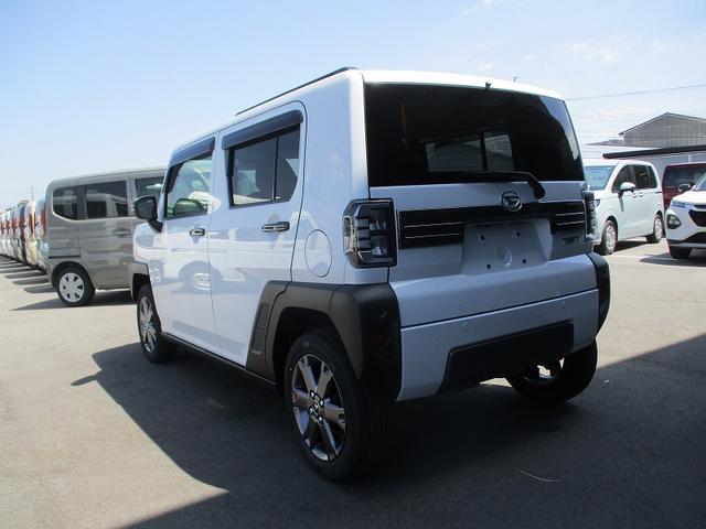 タフト G ダーククロムベンチャー コーナーソナー ESC サイドSRS クルーズコントロール オートマチックハイビーム LEDライト レーンキープアシスト パワーステアリング アイドリングS キーフリー ルーフレール スマートキー(15枚目)