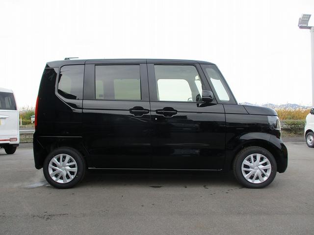 N-BOX ベースグレード 衝突軽減システム スマートキ- 車線維持支援システム フルフラットシート カーテンエアバック イモビライザー ECOモード 横滑り防止 オートクルーズ LEDヘッドライト キーフリー オートエアコン(9枚目)